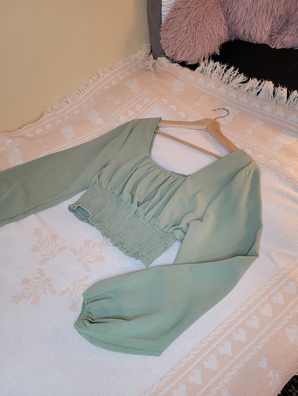 ROMWE Sage Green Smocked Square-Neck Crop Top - Picture 2 of 6